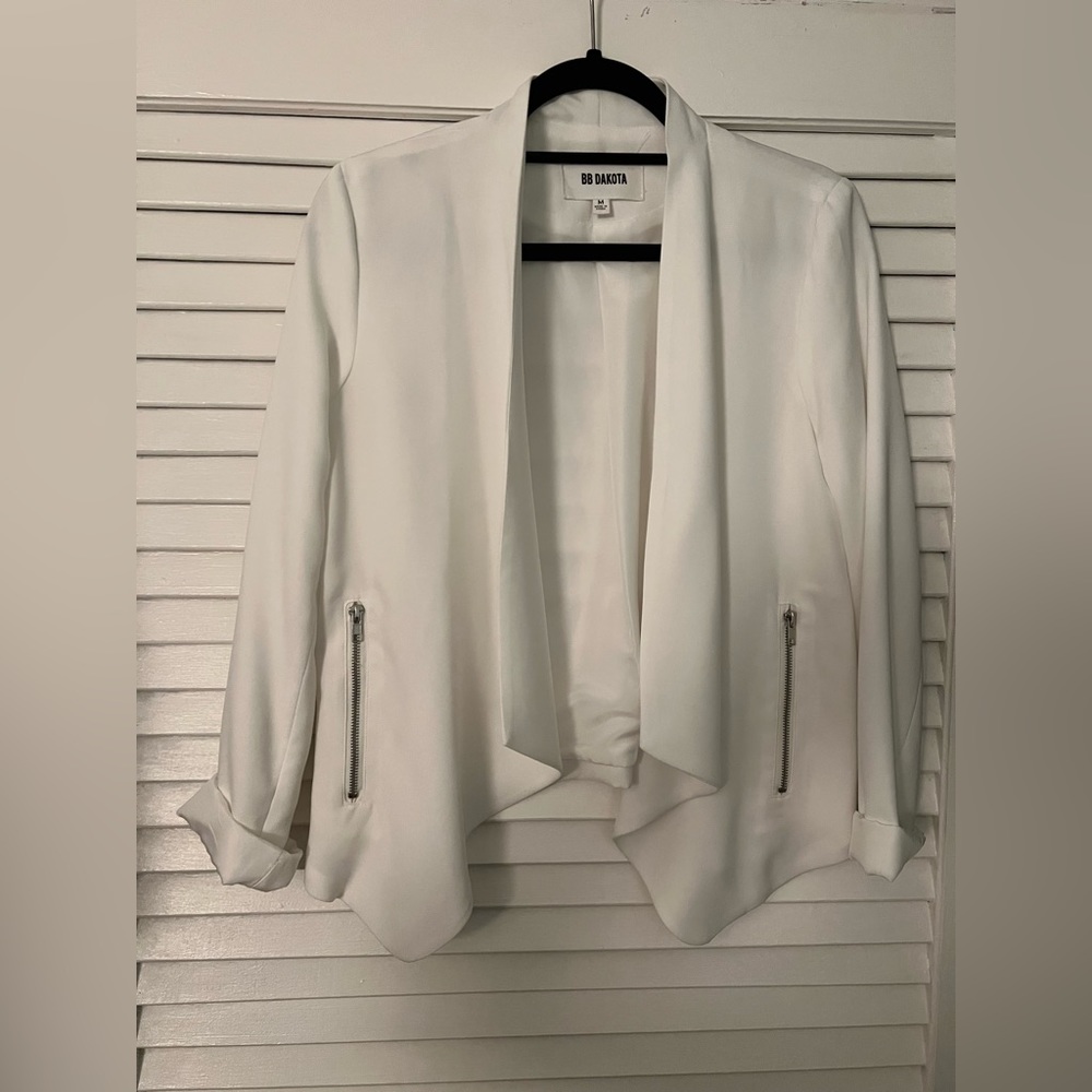 BB Dakota White Jacket size M